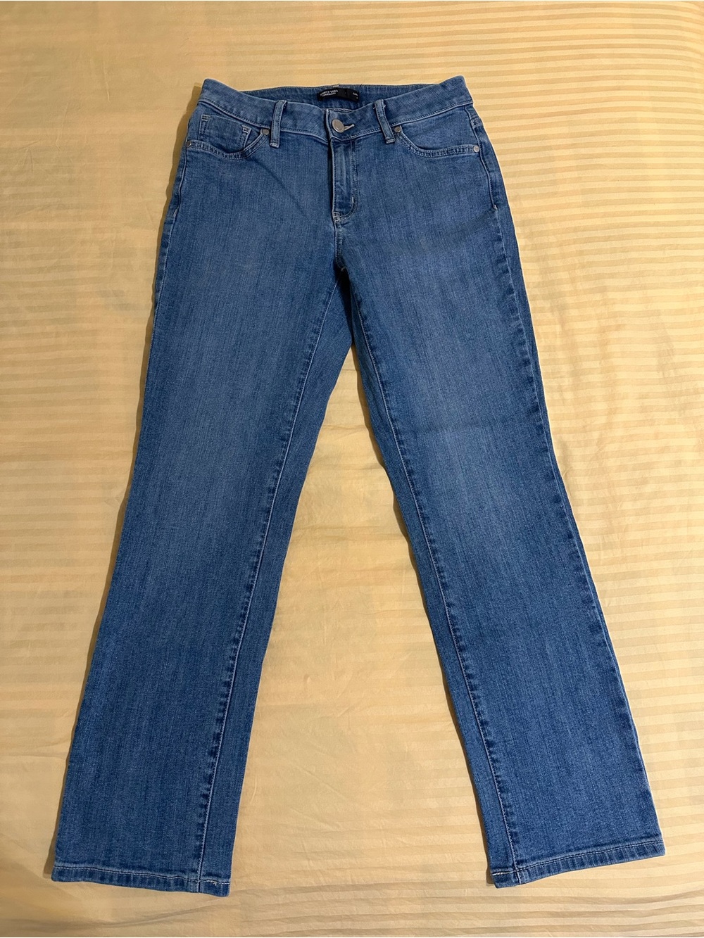 Simply Vera Vera Wang Size 4 Blue Straight-Leg Ankle Cropped Women's Jeans